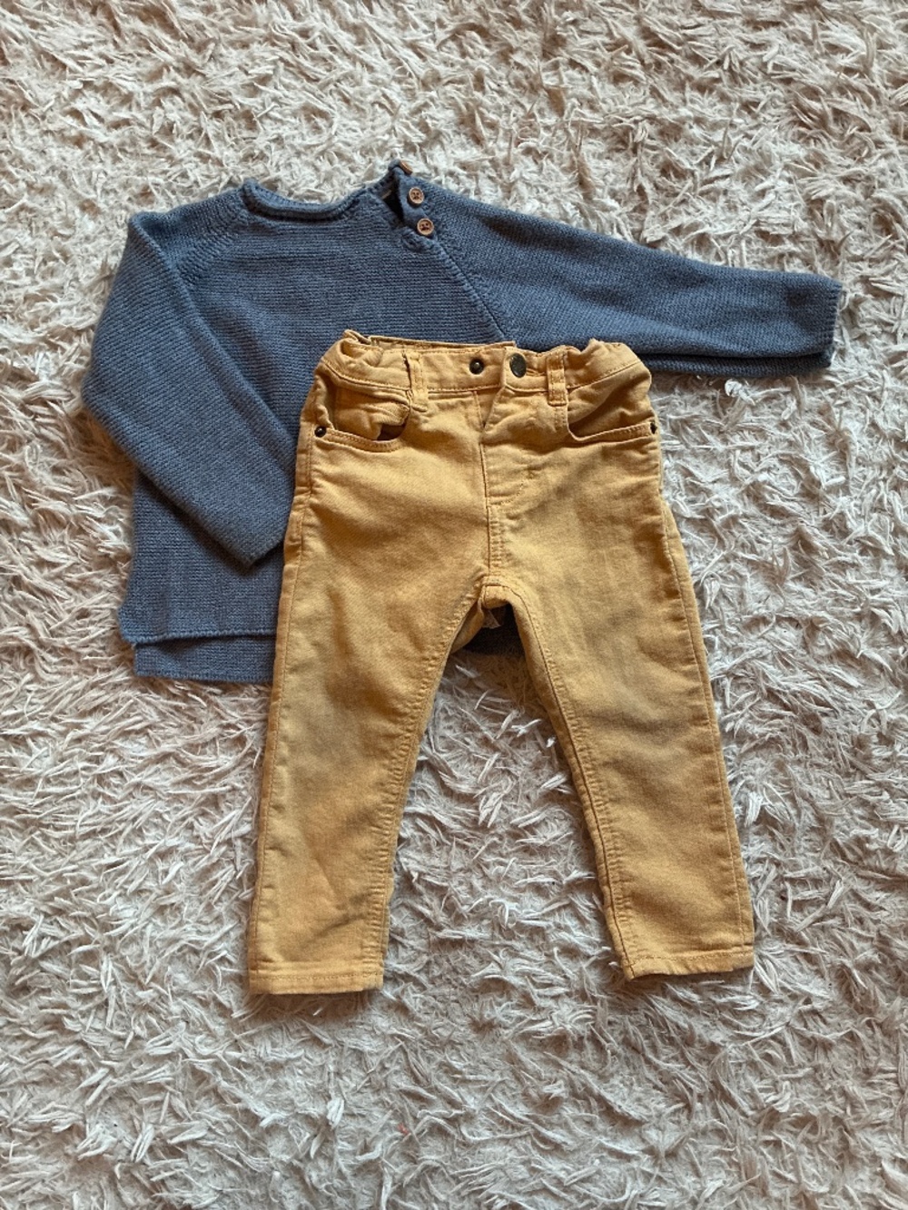 Zara Boys Sweater and Pants Size 12-18 Months